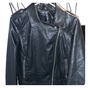 Aeropostale medium, fake leather jacket